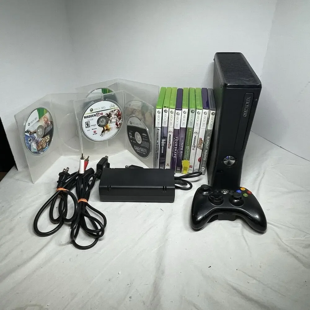 Xbox 360 S Console 250 GB HDD Bundle with Controller And Cords-14 Games!!!